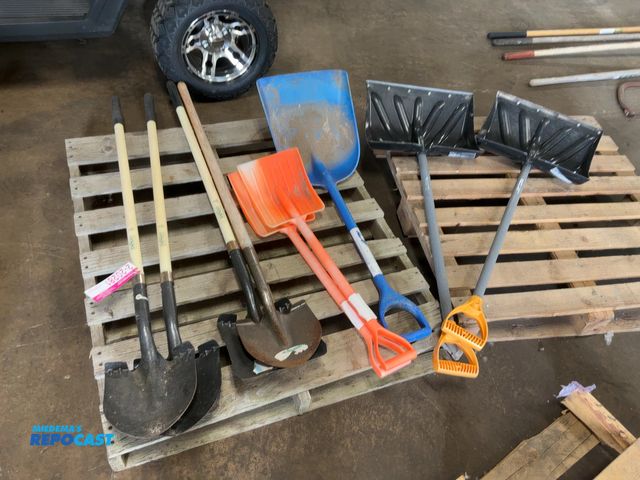 Lot 2-20281 - Lot of Shovels, includes (2) Snow Shovels, (3) Plastic Shovels, (3) Spade Nose Shovels, and (1) Squa...
