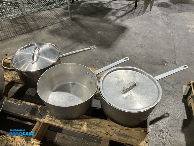 Lot 2-55082 - Lot including (1) Winco 10qt. And (2) unknown brand approx. 10qt sauce pans.