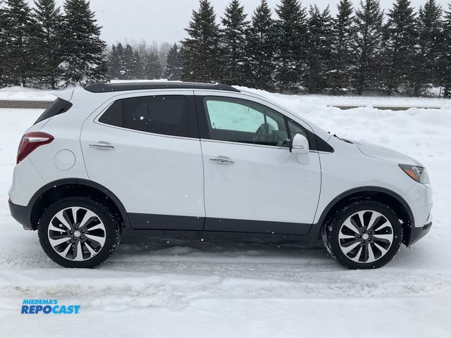 Lot 2-60965 - 2018 Buick Encore Preferred II AWD SUV AWD