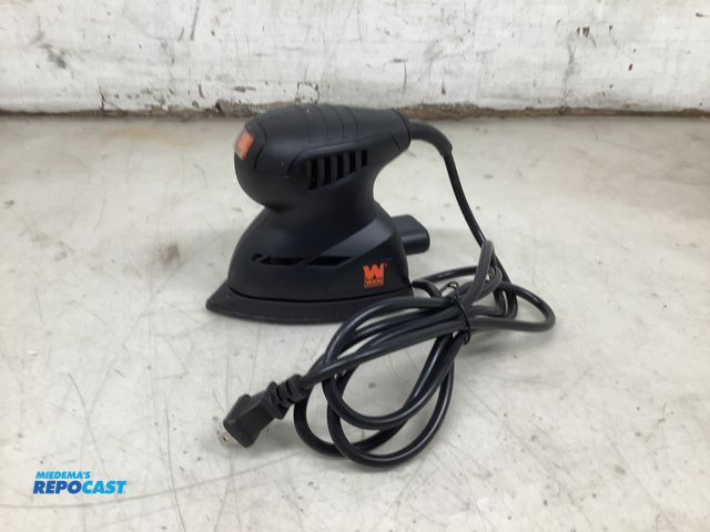 Lot 2-13752 - WEN 6301 Electric Detailing Palm Sander
