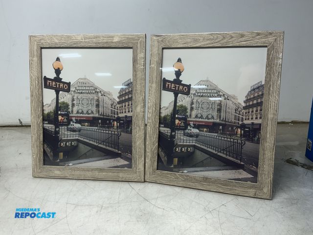 Lot 2-79944 - Frametory 11xl4 Picture Frame with Tempered Glass- Frames for 11 by 14 Picture or Photo - wide Mould...