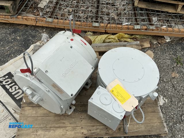 Lot 2-96993 - (2) Siemens 1FW32 Torque Motor