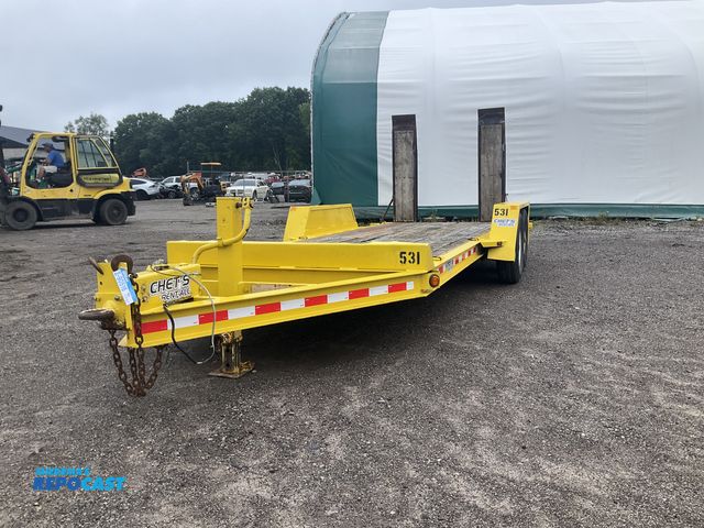 Lot 2-90516 - 2018 Redi Haul Equipment Trailer