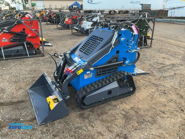 Lot 2-21625 - 2026 ZJG ZJ-380 Mini Skid Steer Loader