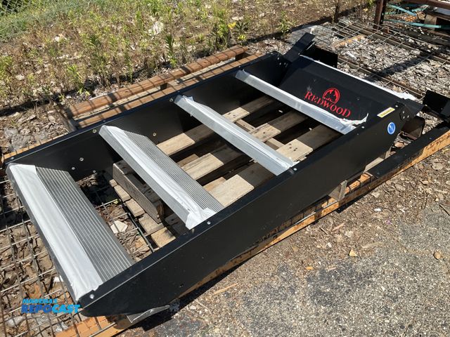 Lot 2-99351 - (1) redwood RV step ladder 4 steps