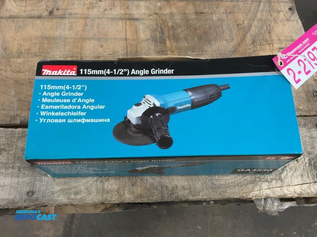 Lot 2-21979 - New Makita 4-1/2" Angle Grinder, GA4530