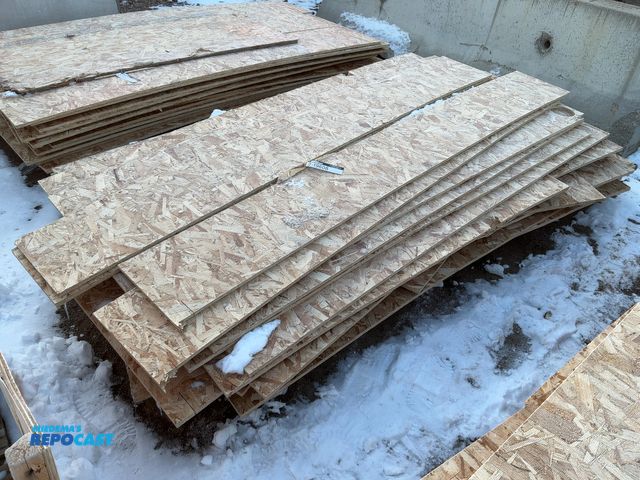 Lot 2-19608 - Skid lot of scrap OSB pieces, 0.75” thick, various lengths and widths.