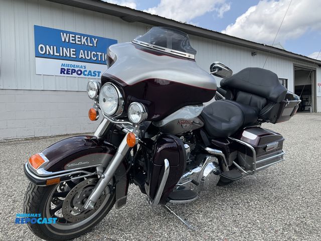 Lot 2-61975 - 2007 Harley-Davidson Electra Glide Ultra Classic Motorcycle