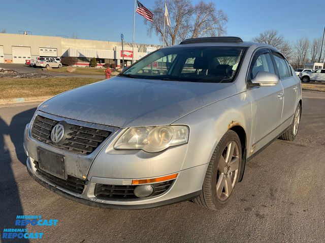 Lot 2-11550 - 2009 Volkswagen Passat Komfort Sedan FWD