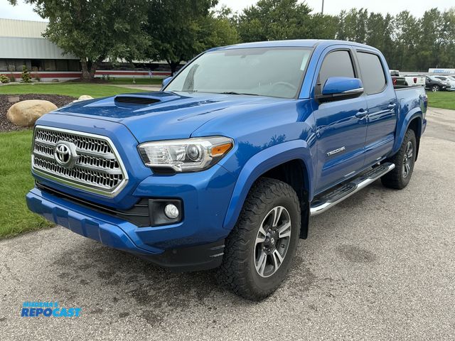 Lot 2-45823 - 2017 Toyota Tacoma TRD Double Cab Pickup Truck 4x4