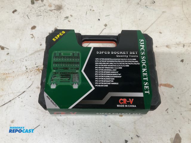 Lot 2-19663 - CR-V 53 piece socket set