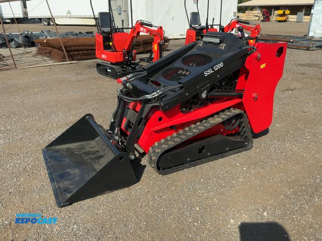 Lot 2-21891 - 2026 SDLANCH SSL1200 Diesel Mini Skid Steer Loader