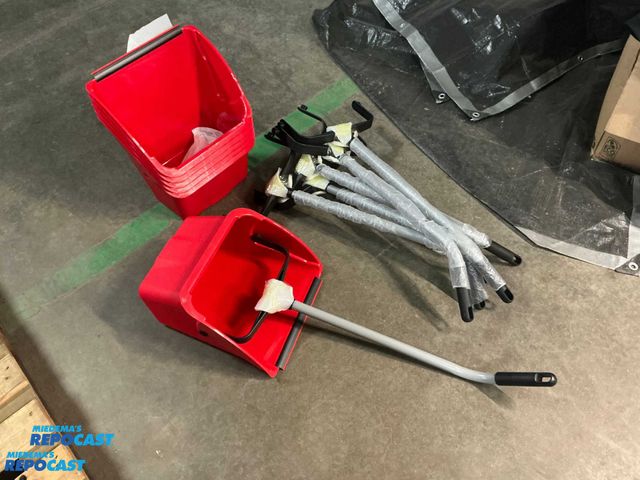 Lot 2-92483 - Lot of (6) jumbo heavy duty long handle red dust pans