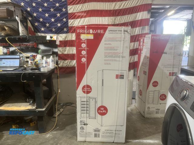 Lot 2-59079 - New Scratch & Dent frigidaire Garage ready Upright Freezer 10 cubic feet   manual defrost  5 wire sh...