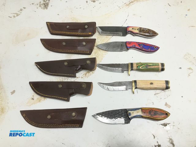 Lot 2-92348 - Lot of (5) various 4” blade Collectible Knives w/ Sheathes