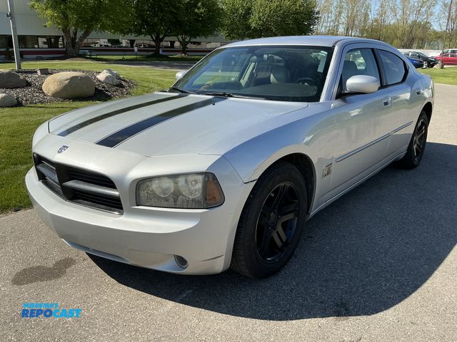 Lot 2-40746 - 2006 Dodge Charger R/T Sedan RWD