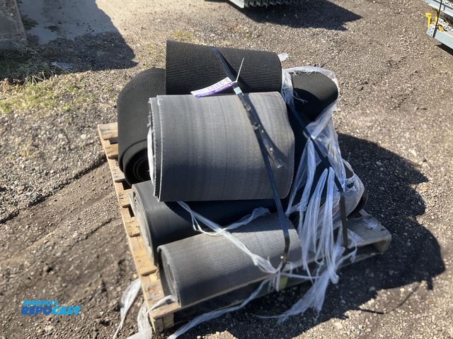 Lot 2-33123 - Approx 500’ of 18”W rough surface conveyor belt and 100’+ of smooth surface conveyor belt