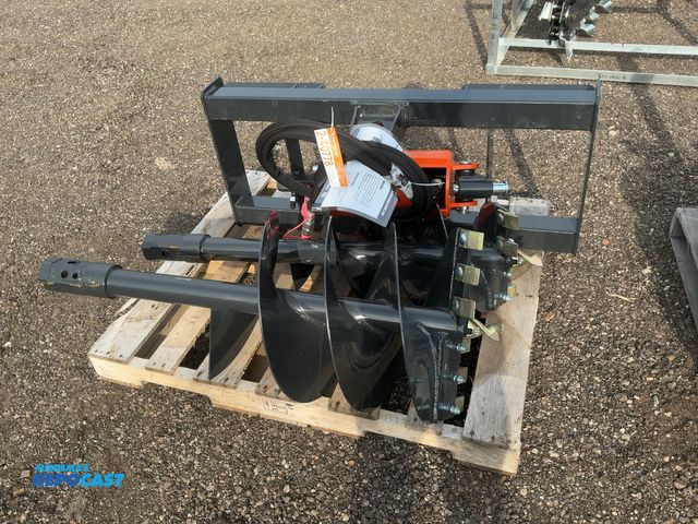Lot 2-40778 - New Wolverine Hydraulic Auger Skid Steer Attachment, Model ADB-13-1218R, 15-20 GPM, Universal Quick ...