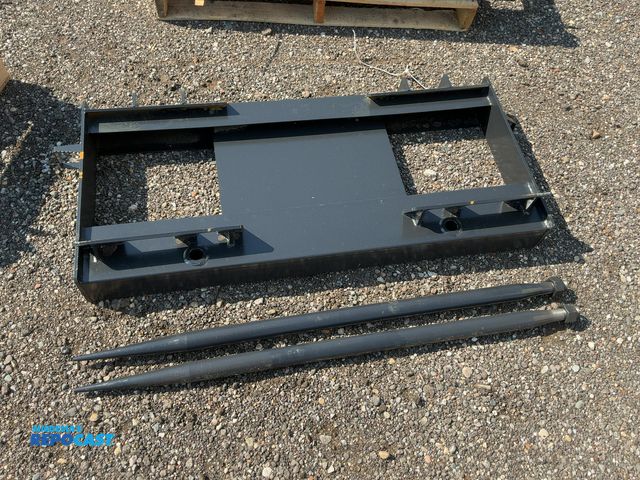 Lot 2-44032 - New JCT Bale Spear Skid Steer Attachment, Universal Quick Attach, Has Two Spears that Stick Out Appr...