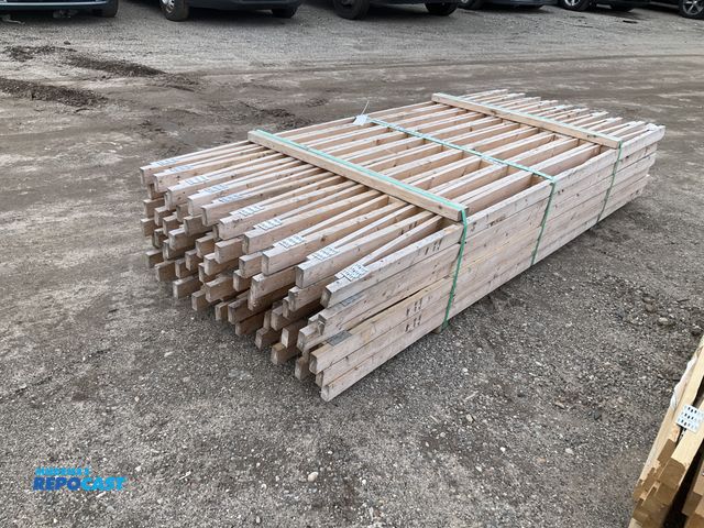 Lot 2-61964 - 98-1/4X4-7/16X2-1/2" Bow Truss