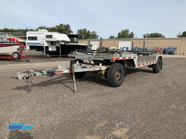 Lot 2-21431 - 2001 Sauber Pipe Trailer