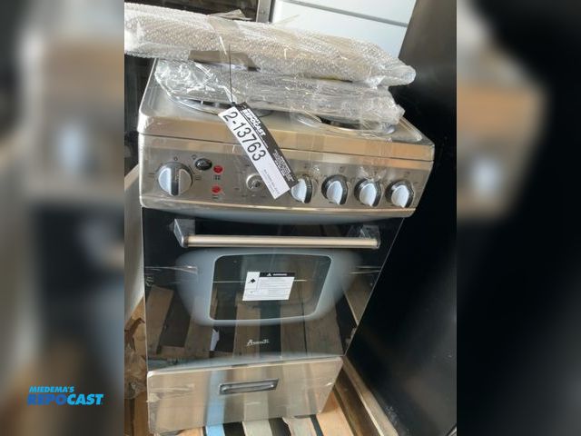 Lot 2-13763 - Scratch & Dent Avanti ERU200P3S Electric range