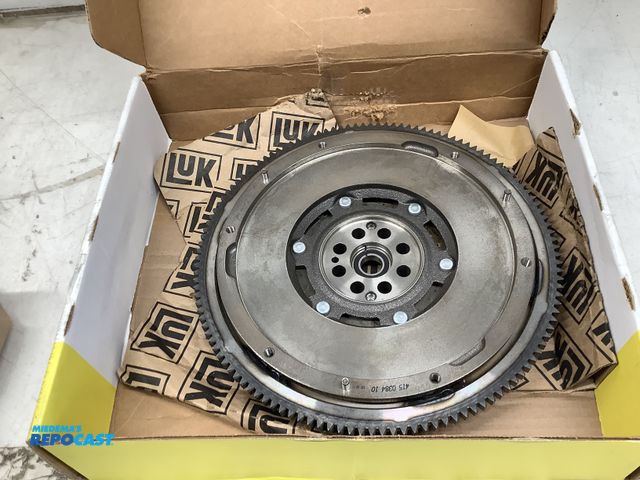 Lot 2-91022 - Luk Clutch DMF Flywheels for 2008-2017 ACCORD, 2007-2008 TL - 4150384100