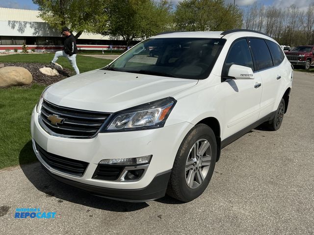 Repocast.com - Lot 2-46696 - 2017 Chevrolet Traverse 2LT SUV AWD
