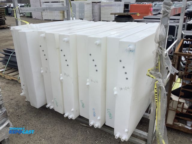 Lot 2-67175 - Skid of (10) Miscellaneous RV Water Tanks