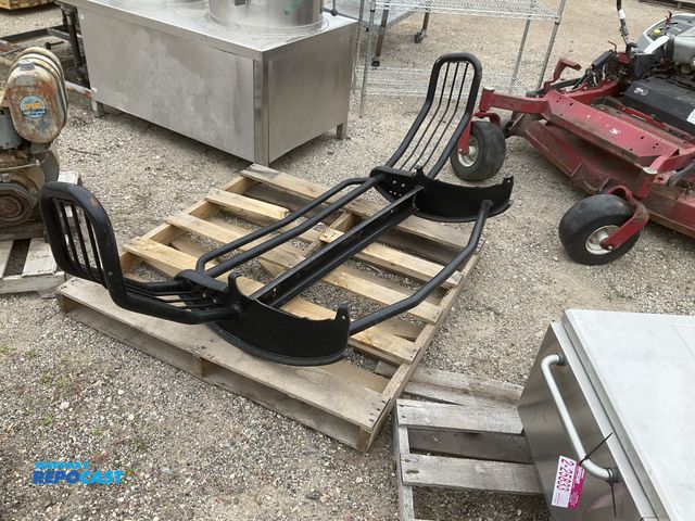 Lot 2-35328 - Heavy duty bumper/grill guard for pickup truck.