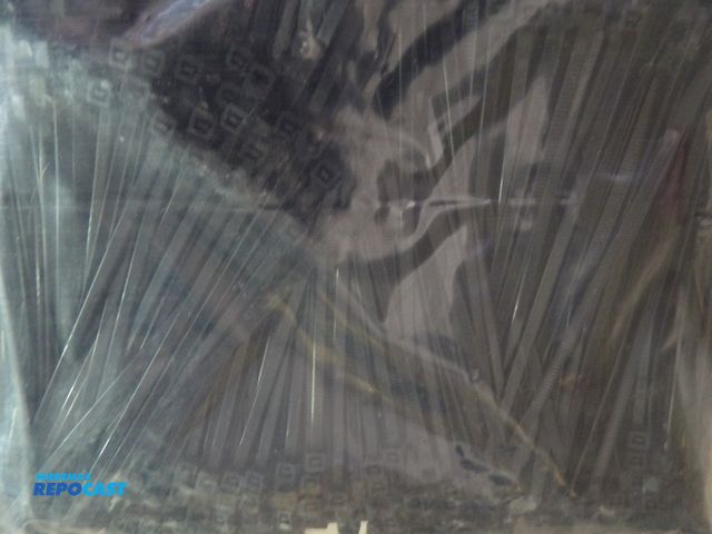 Lot 2-58213 - lot of (1000) new heavy duty sip-ties 5.91"l x 0.14" w indoor/outdoor use #49E38