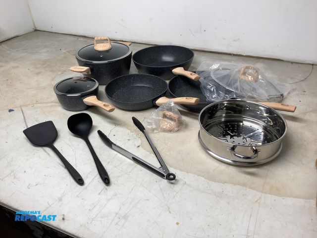 Lot 2-62004 - Nonstick Pots and Pans Set (#K12)