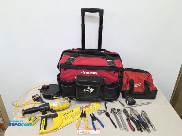 Lot 2-40290 - lot of hand tools, tool bags.