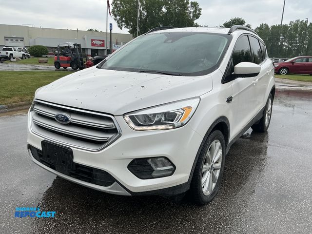 Lot 2-62607 - 2019 Ford Escape SEL SUV 4x4