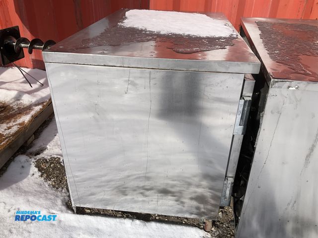 Lot 2-60421 - Beverage Air 48" undercounter Cooler