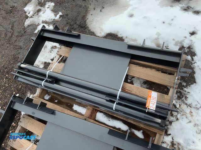 Lot 2-42392 - New JCT Bale Spear Skid Steer Attachment, Universal Quick Attach, Has Two Spears that Stick Out Appr...