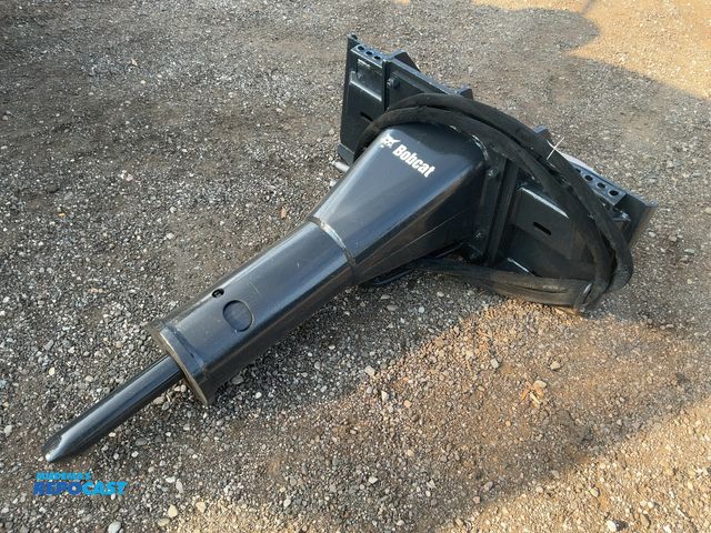 Lot 2-40053 - Bobcat Hydraulic Hammer Breaker Skid Steer Attachment, Quick Attach, Has Hydraulic Hoses with Quick ...