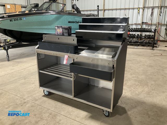 Lot 2-70858 - Food Warming Equipment  CB-5