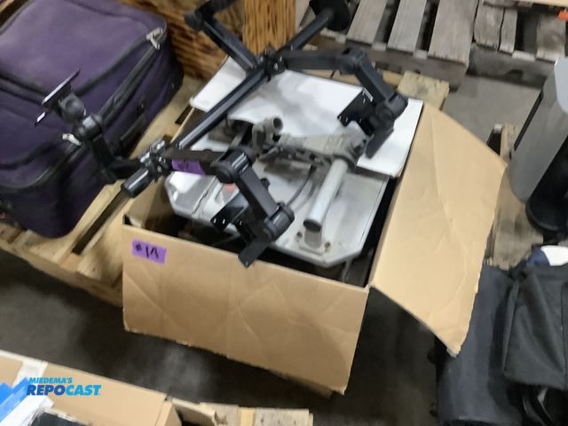 Lot 2-99178 - Rockwell scroll saw, RK7321
