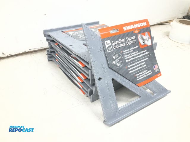 Lot 2-96135 - 18 Swanson Speedlite Square, 8”