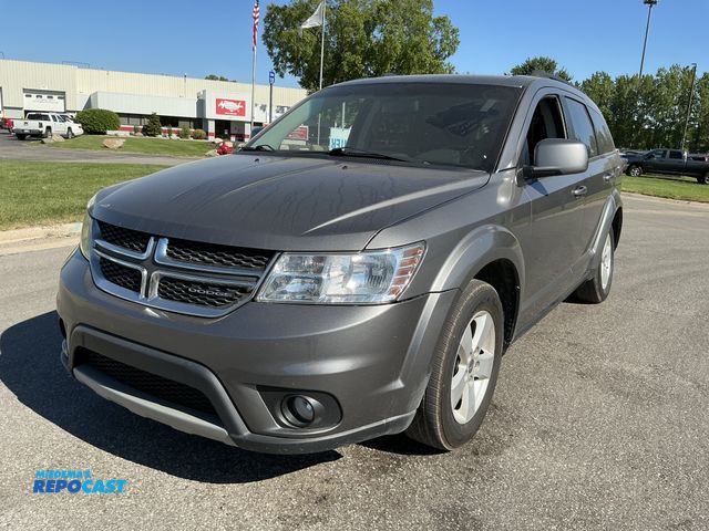 Lot 2-75220 - 2012 Dodge Journey SXT SUV FWD