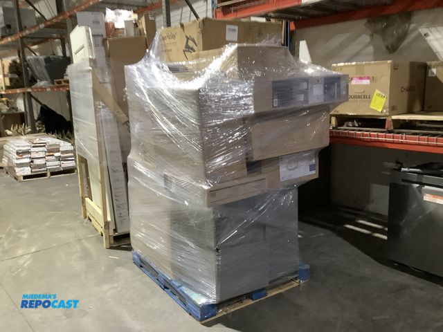 Lot 2-74559 - Skid lot of various bathroom essentials, including sinks, mirrors, cabinets and lights.