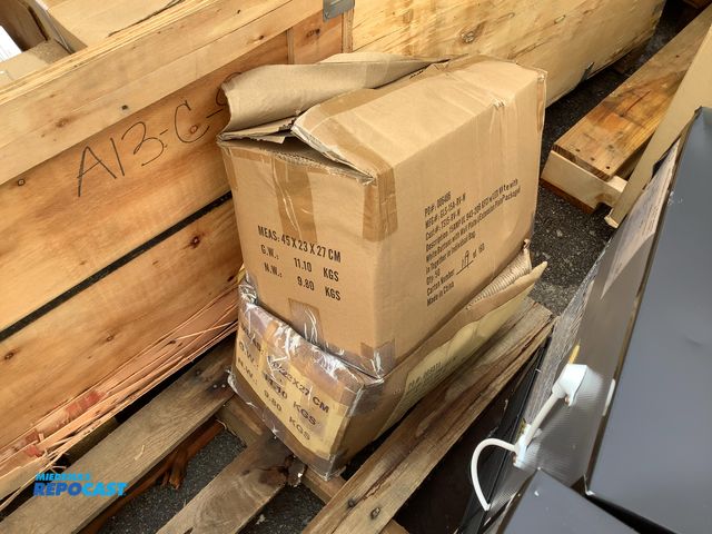 Lot 2-18039 - GLS-15A-RV-W 15 Amp UL 943-2018 GFCI with LED light outlet (2 cases)