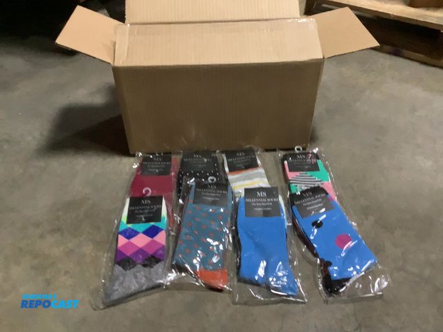 Lot 2-93520 - New Millennial socks premium Cotten bled size 9-13 mixed socks