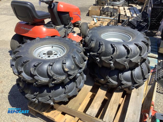 Lot 2-75098 - (4) MUD LITE XXL ITP 30X10-12 tubeless ATV tires with rims