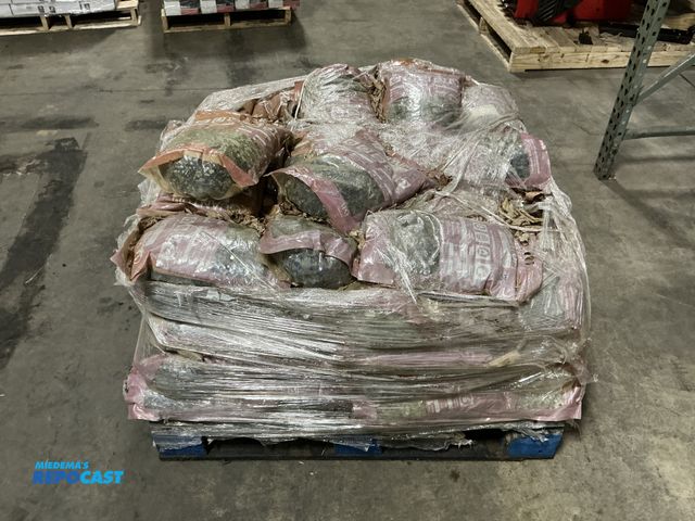 Lot 2-95783 - Skid lot of Quantum Fire Glass. Sapphire blue, 0.5”, crushed, reflective