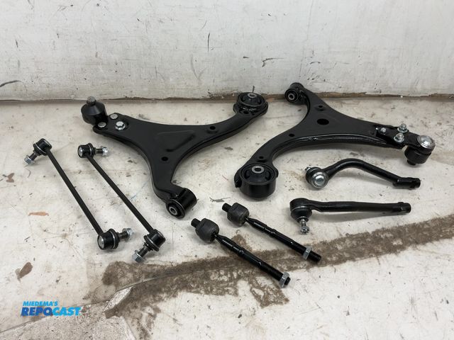 Lot 2-19615 - 8x front lower control arm sway bar end link tie rod for hyundai sonata