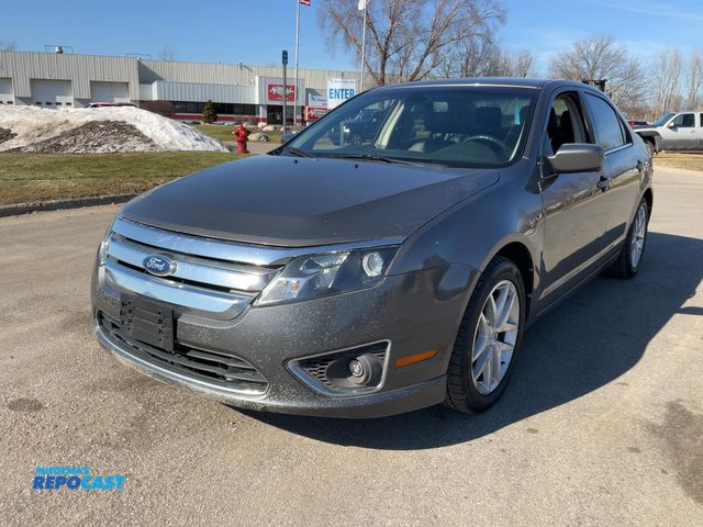 Lot 2-15600 - 2011 Ford Fusion SEL Sedan FWD