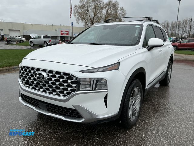 Lot 2-79701 - 2022 Hyundai Sante Fe SEL SUV AWD