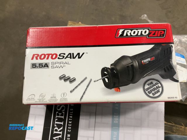 Lot 2-95197 - 1 New Rotozip 5.5A spiral saw SS355-10